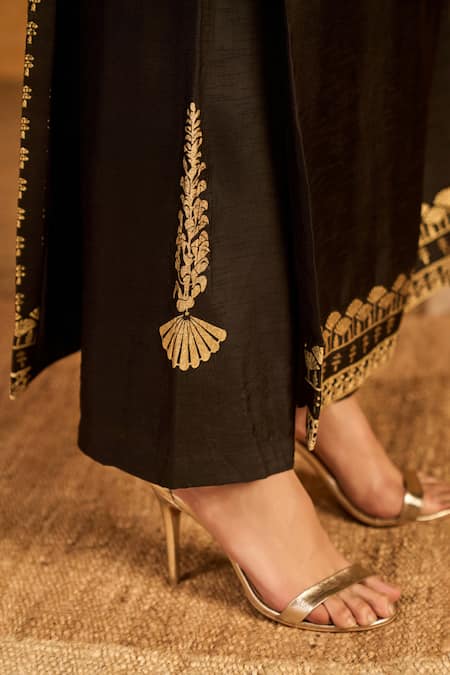 Shop_Masaba_Black Silk Embroidery, Foil Printing Round Neck Snowlight Kurta And Pant Set _Online_at_Aza_Fashions