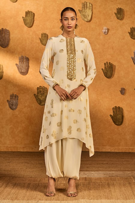 Masaba Windrose Kurta & Dhoti Pant Set 