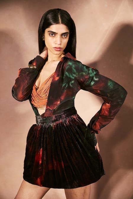 Buy_Nirmooha_Purple Crepe, Velvet Beads, Embroidery Collared Aurora Flame Set 