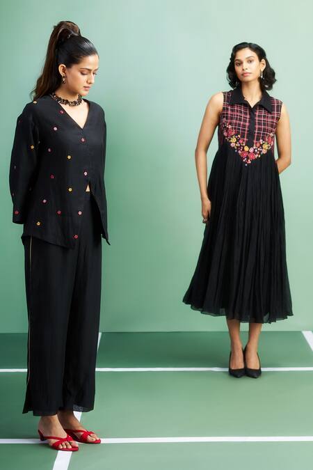 Shop_Purple Patch_Black Silk, Chanderi, Shantoon Embroidery V-neck Rose Top With Pant _Online_at_Aza_Fashions