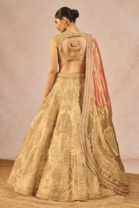 Shop Masaba Gold Tissue Embroidery, Stones, Sequins, Fasl E Gul 12 Kalis Bridal Lehenga Set at Aza Fashions Shop_Masaba_Gold Tissue Embroidery, Stones, Sequins, Fasl E Gul 12 Kalis Bridal Lehenga Set _at_Aza_Fashions