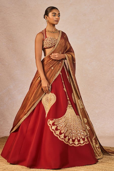 Masaba_Red Dupion, Tissue Embroidery, Tassels, Zari Baat Ban Gayi 10 Kalis Lehenga Set _Online_at_Aza_Fashions