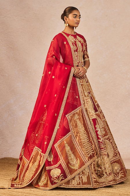 Shop_Masaba_Red Tissue, Organza Embroidery, Zari, Dil Ke Pass 12 Kalis Bridal Lehenga Set _Online_at_Aza_Fashions