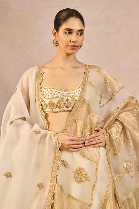 Masaba_Ivory Tissue, Organza Embroidery, Pehli Kiran 12 Kalis Bridal Lehenga Set _Online_at_Aza_Fashions