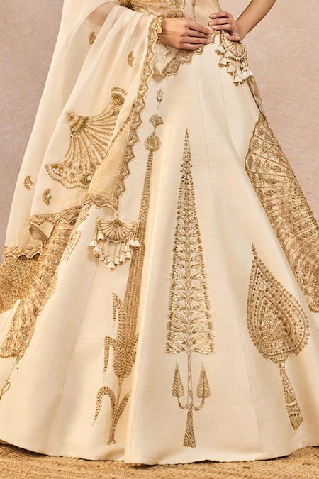 Buy_Masaba_Ivory Tissue, Organza Embroidery, Pehli Kiran 12 Kalis Bridal Lehenga Set _Online_at_Aza_Fashions