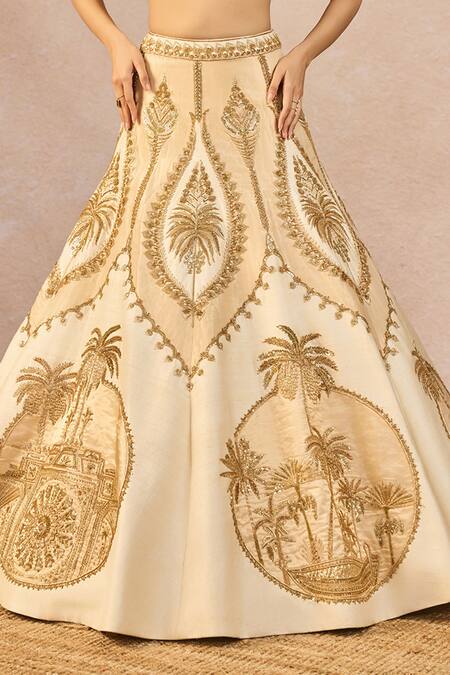 Buy_Masaba_Ivory Silk, Tissue, Net, Organza Embroidery, Noor Ban Gaye Lehenga Set _Online_at_Aza_Fashions