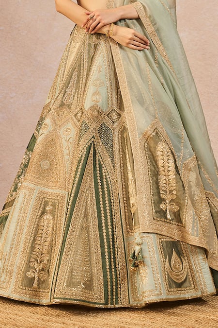 Shop_Masaba_Green Tissue, Organza Embroidery, Jaise Koi Sapna 12 Kalis Lehenga Set _Online_at_Aza_Fashions
