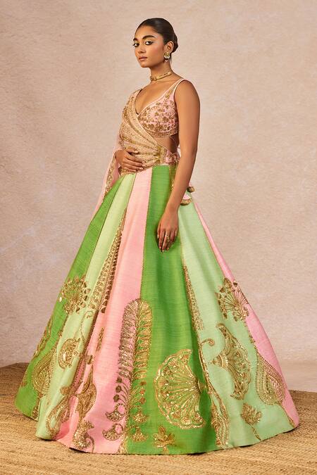 Buy Masaba Pink Silk, Organza, Tissue Embroidery, Gulposh 12 Kalis Pankha Lehenga Set Buy_Masaba_Pink Silk, Organza, Tissue Embroidery, Gulposh 12 Kalis Pankha Lehenga Set