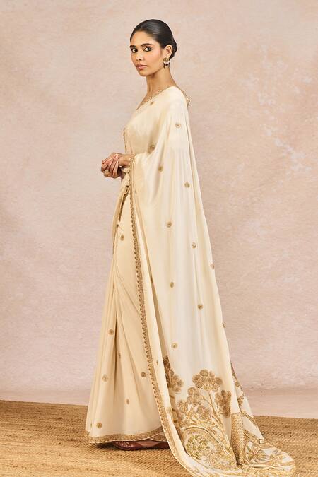 Masaba Ivory Crepe Embroidery, Zari Leaf Neck Namkeen Saree With Blouse at Aza Fashions Masaba_Ivory Crepe Embroidery, Zari Leaf Neck Namkeen Saree With Blouse _at_Aza_Fashions