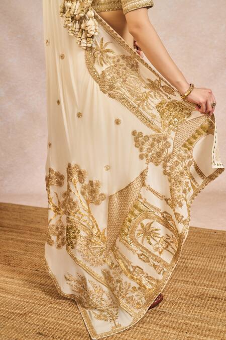 Shop Masaba Ivory Crepe Embroidery, Zari Leaf Neck Namkeen Saree With Blouse Shop_Masaba_Ivory Crepe Embroidery, Zari Leaf Neck Namkeen Saree With Blouse