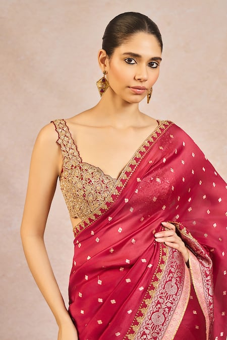 Buy_Masaba_Red Dupion, Organza, Jacquard, Silk Embroidery, Baat Ban Gyi Saree With Bustier 