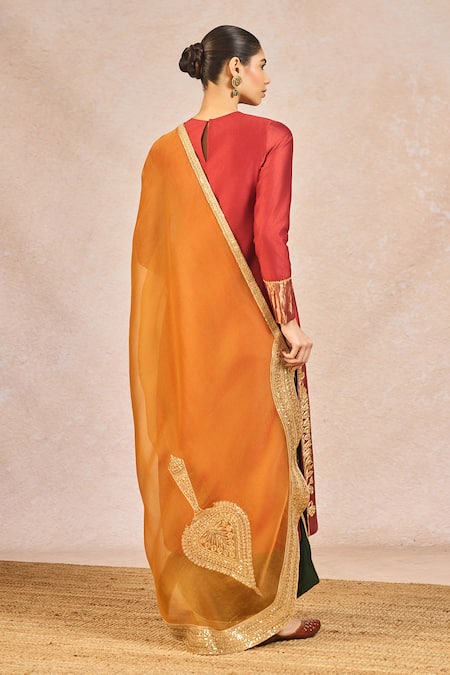 Masaba Dil Lubhata Embroidered Kurta Set 
