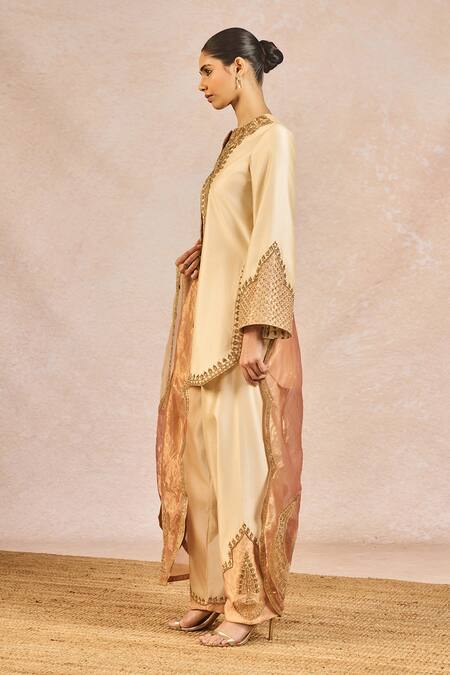 Buy_Masaba_Ivory Silk, Organza Embroidery, Zari, Patchwork Noor Ban Gye Kurta Salwar Set 