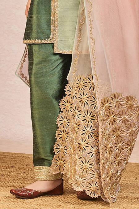 Buy Masaba Green Silk, Organza Embroidery, Cut Work Round Neck Jaise Koi Sapna Kurta Set Buy_Masaba_Green Silk, Organza Embroidery, Cut Work Round Neck Jaise Koi Sapna Kurta Set