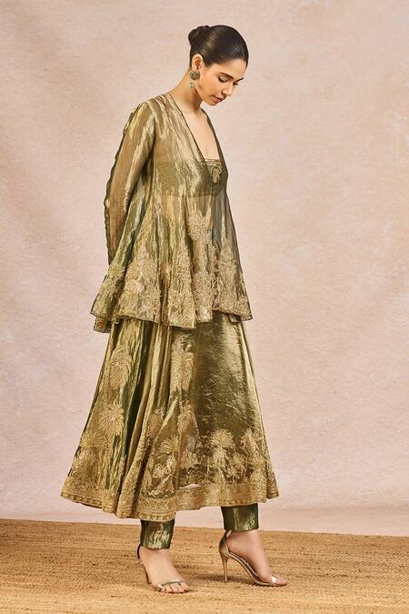 Buy_Masaba_Green Tissue Embroidery Plunge Neck, Khwabon Ki Shehzadi Kurta Set With Skirt 