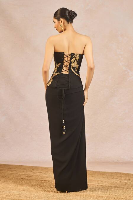 Masaba_Black Crepe, Tulle Embroidery, Sequins, Ikrar Hua Embrodiered Shrug And Skirt Set _at_Aza_Fashions