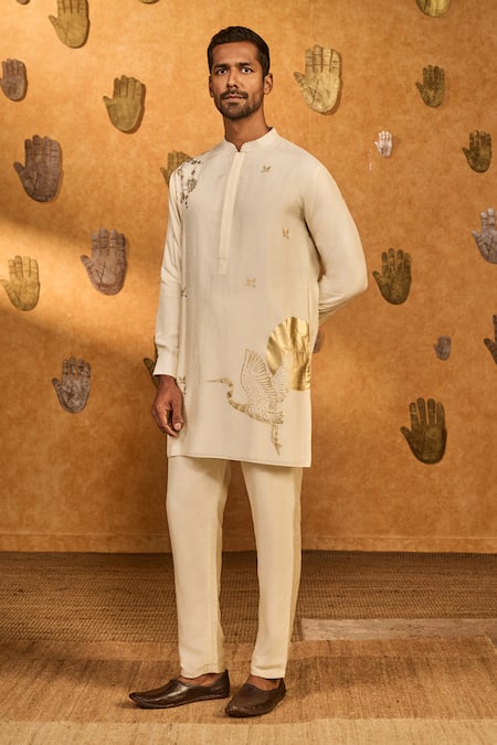 Buy_Masaba_Ivory Silk, Shantoon Foil Printing Crane Dawn Kurta Set 