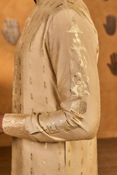 Shop Masaba Beige Silk Foil Printing Littile Pots Kurta Set Online at Aza Fashions Shop_Masaba_Beige Silk Foil Printing Littile Pots Kurta Set_Online_at_Aza_Fashions