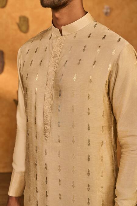 Buy Masaba Beige Silk Foil Printing Littile Pots Kurta Set Buy_Masaba_Beige Silk Foil Printing Littile Pots Kurta Set