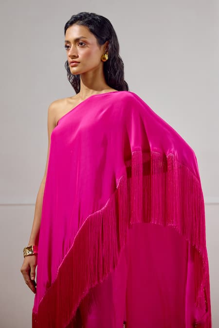 Buy_Lavanya Ahuja_Pink Crepe One Shoulder Sea Sprite Cape Set 