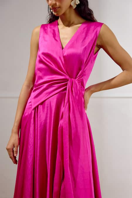 Lavanya Ahuja_Fuchsia Linen, Satin V-neck Kindred Spirit Tie Up Dress _at_Aza_Fashions