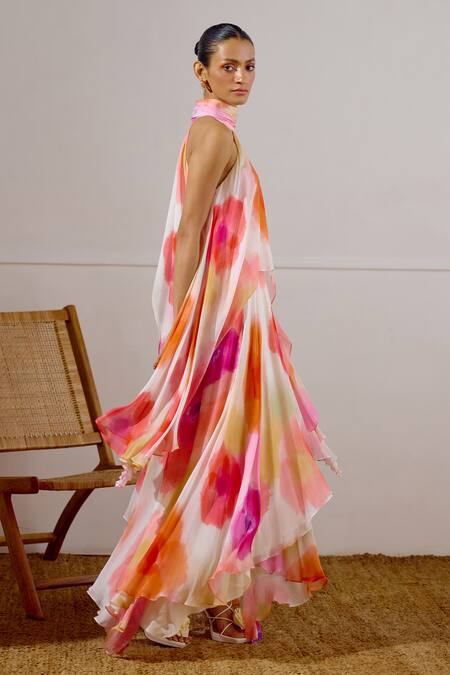 Buy Lavanya Ahuja Pink Chiffon Halter Neck Zephyr Printed Layered Dress Online at Aza Fashions Buy_Lavanya Ahuja_Pink Chiffon Halter Neck Zephyr Printed Layered Dress _Online_at_Aza_Fashions