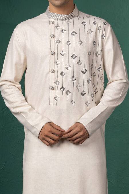 Shop_Minikin_Off White Silk Embroidery Geometric Pattern Kurta Set 