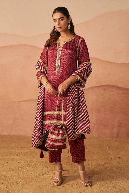 Rainas Maroon Leheriya Bandhani Kurta Set 