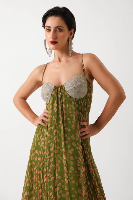 Buy_Pallavi Jaipur_Green Chiffon Beads Sweetheart Neck Kal Katta Maxi Dress 