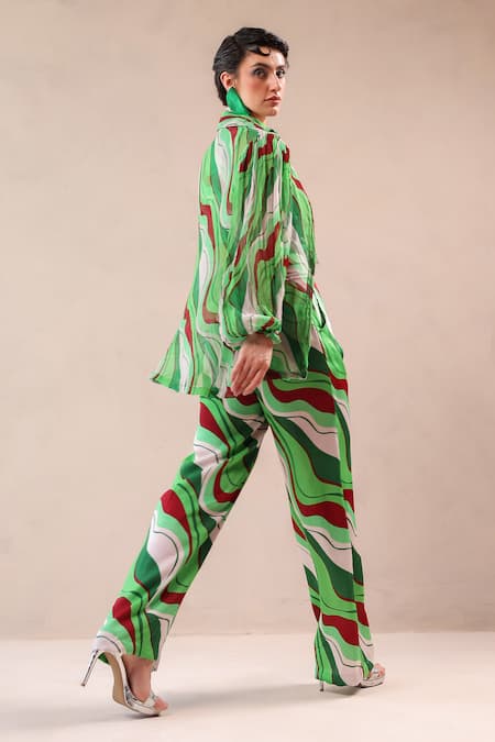 Shop_Pallavi Jaipur_Green Silk, Chiffon Cowl , Plunge Lehar Print Shirt And Pant Set _at_Aza_Fashions