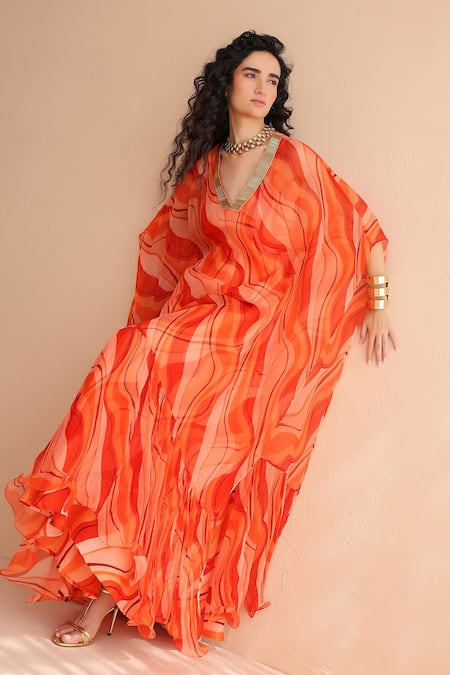 Pallavi Jaipur_Orange Chiffon, Silk Beads V-neck Sunset Tier Kaftaan And Dress Set _Online_at_Aza_Fashions