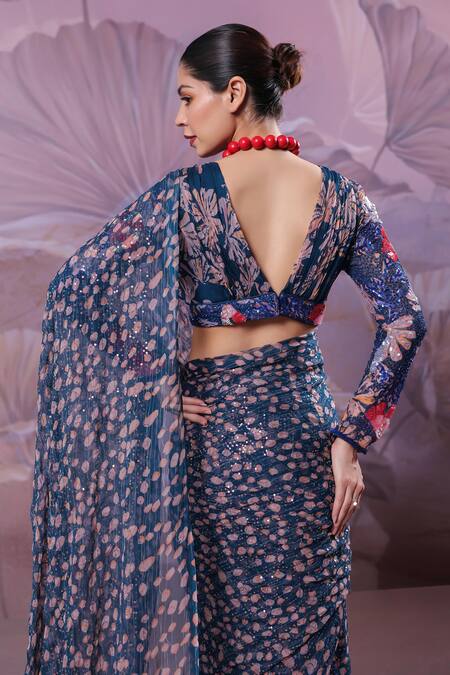 Pallavi Jaipur_Blue Chiffon Sequins, Embroidery V-neck Calcutta Jhilmil Saree With Blouse _at_Aza_Fashions