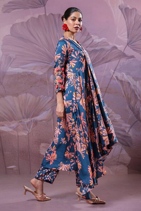 Buy_Pallavi Jaipur_Blue Silk Mirrors, Tassels V-neck Ballygunge Prussian Tunic With Pant _Online_at_Aza_Fashions