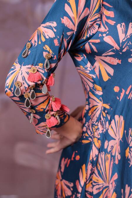 Shop_Pallavi Jaipur_Blue Silk Mirrors, Tassels V-neck Ballygunge Prussian Tunic With Pant _Online_at_Aza_Fashions