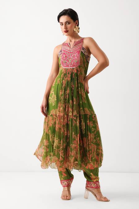 Buy_Pallavi Jaipur_Green Chiffon, Silk Embroidery, Zari, Tassels Saraswati Printed Kurta Salwar Set _Online_at_Aza_Fashions