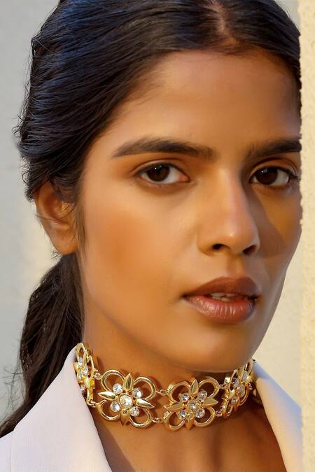 Bblingg Gold Plated Casha Floral Swarovski Element Choker Online at Aza Fashions Bblingg_Gold Plated Casha Floral Swarovski Element Choker _Online_at_Aza_Fashions