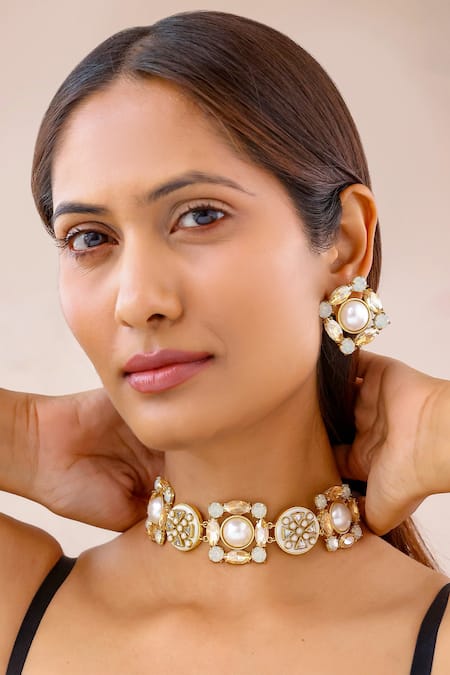 Bblingg Gold Plated Veda Shell Stone And Pearl Choker 