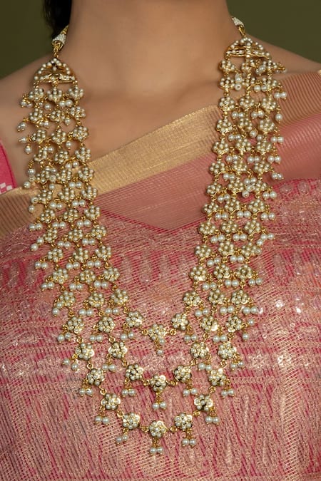 Buy Queens Jewels White Pearl Multilayer Jadau Necklace Online at Aza Fashions Buy_Queens Jewels_White Pearl Multilayer Jadau Necklace _Online_at_Aza_Fashions