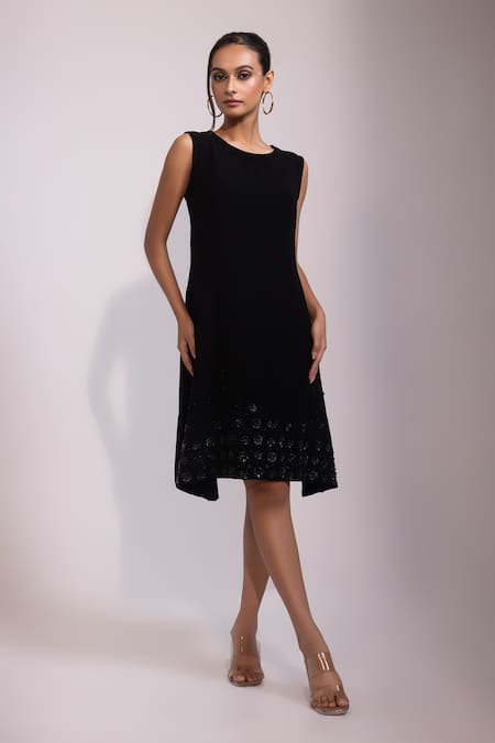Yoseba Black Embroidery, Beads Round Neck Sleeveless Shift Dress 