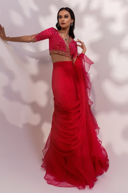 Buy_Yoseba_Fuchsia Organza, Chiffon Ruffles, Embroidery, Zari Pre-draped Saree With Blouse 