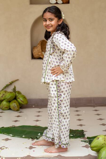 Plumcheeks_Off White Cotton Ruffles Jamuni Printed Top And Pant Set _at_Aza_Fashions