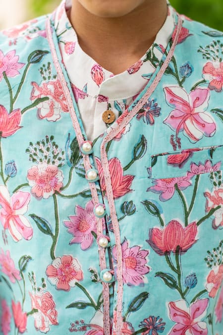 Shop_Plumcheeks_White Cotton Pearls Printed Bundi And Kurta Set _Online_at_Aza_Fashions