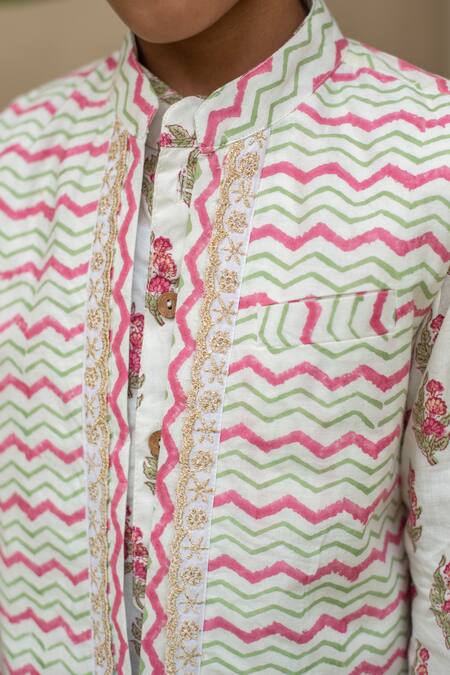 Shop_Plumcheeks_Off White Cotton Lace Chevron Print Bundi And Kurta Set _Online_at_Aza_Fashions