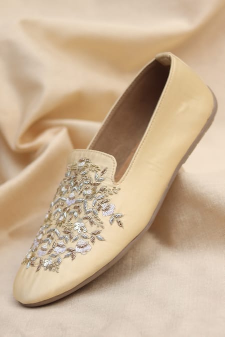 Around Always Eve Floral Embroidered Loafers 