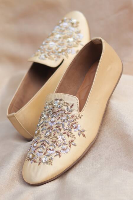 Buy_Around Always_Ivory Sequins, Zari, Beads, Embroidery Eve Floral Loafers _Online_at_Aza_Fashions