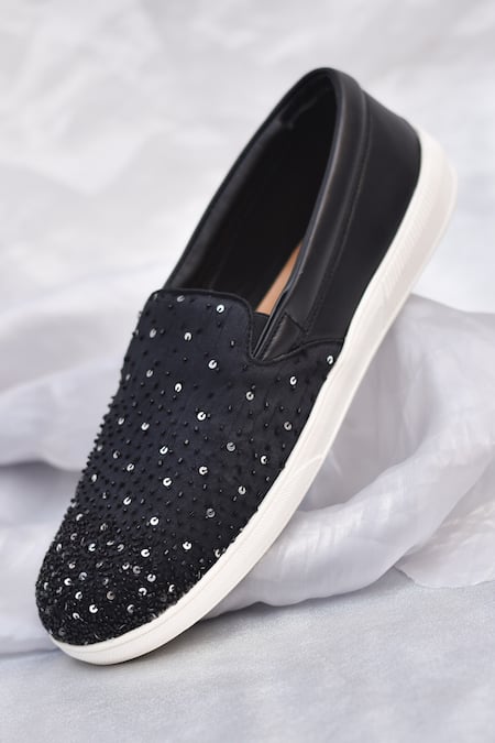 Around Always Max Sequin Embroidered Sneakers 