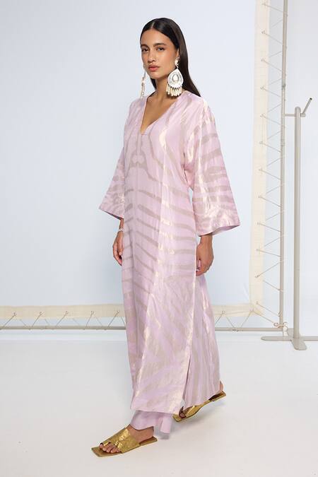 Shop_Ekaya Banaras_Purple Silk Zari V-neck Handwoven Kurta Set _Online_at_Aza_Fashions