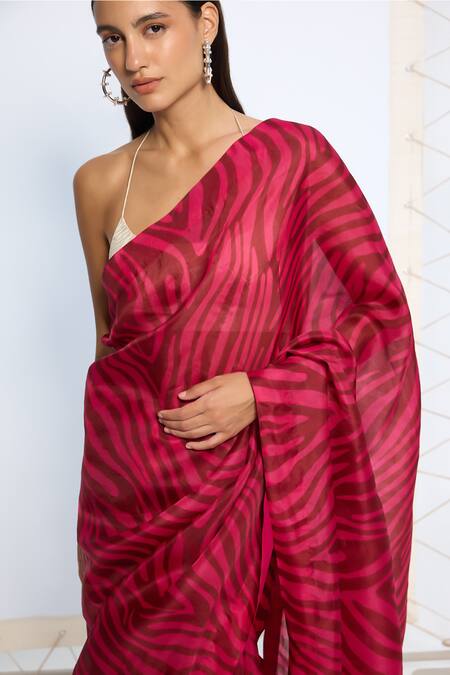 Buy Ekaya Banaras Pink Silk Zebra Print Saree With Running Blouse Buy_Ekaya Banaras_Pink Silk Zebra Print Saree With Running Blouse