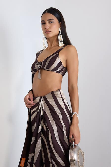 Ekaya Banaras Brown Silk Zari Handwoven Chocolate Saree With Running Blouse Online at Aza Fashions Ekaya Banaras_Brown Silk Zari Handwoven Chocolate Saree With Running Blouse _Online_at_Aza_Fashions