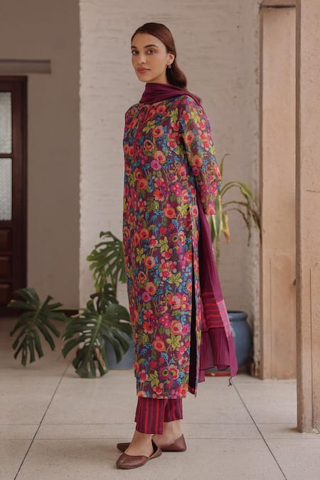 Shop Vaayu Multi Color Muslin, Cotton Tassels Split V-neck Amethyst Bloom Print Kurta Set Online at Aza Fashions Shop_Vaayu_Multi Color Muslin, Cotton Tassels Split V-neck Amethyst Bloom Print Kurta Set _Online_at_Aza_Fashions